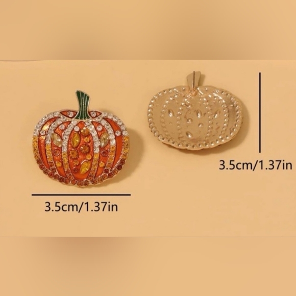 Blingy pumpkin earrings - Picture 3 of 3